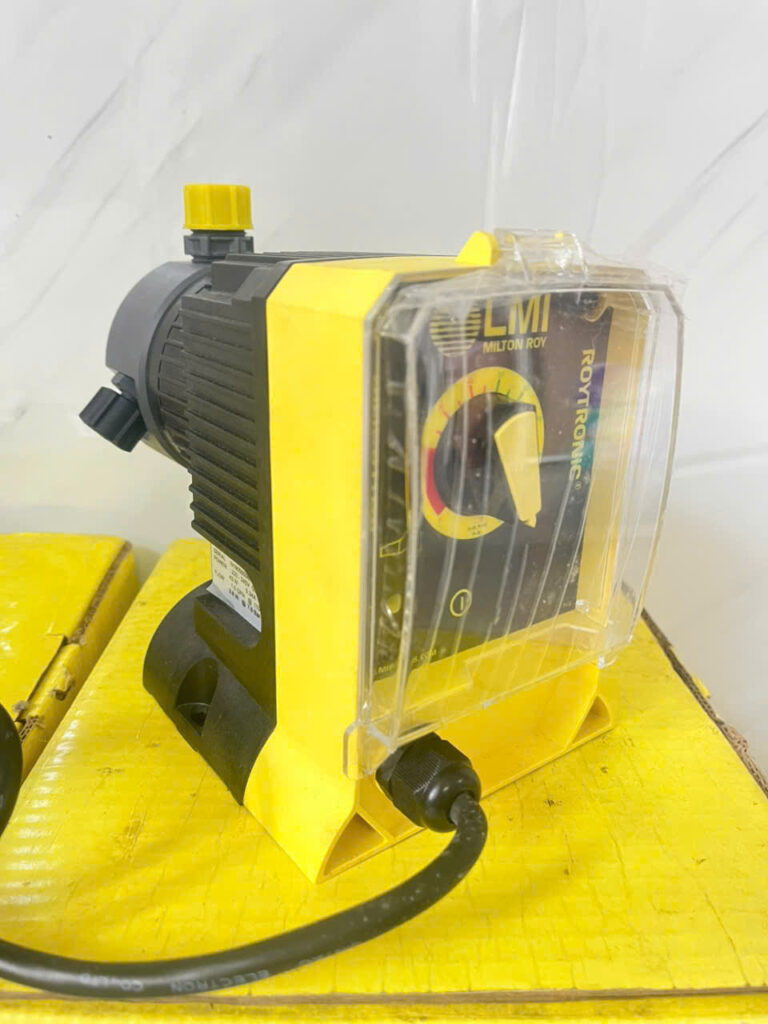 bơm định lượng Milton Roy P+